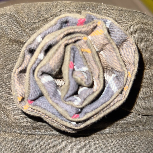 Barbour Waxed Cotton hat - Picture 5 of 8